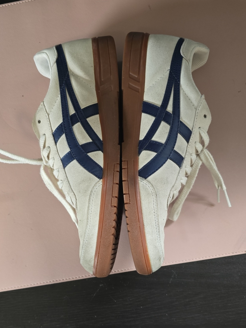 Asics Gel Vickka - Picture 3 of 9